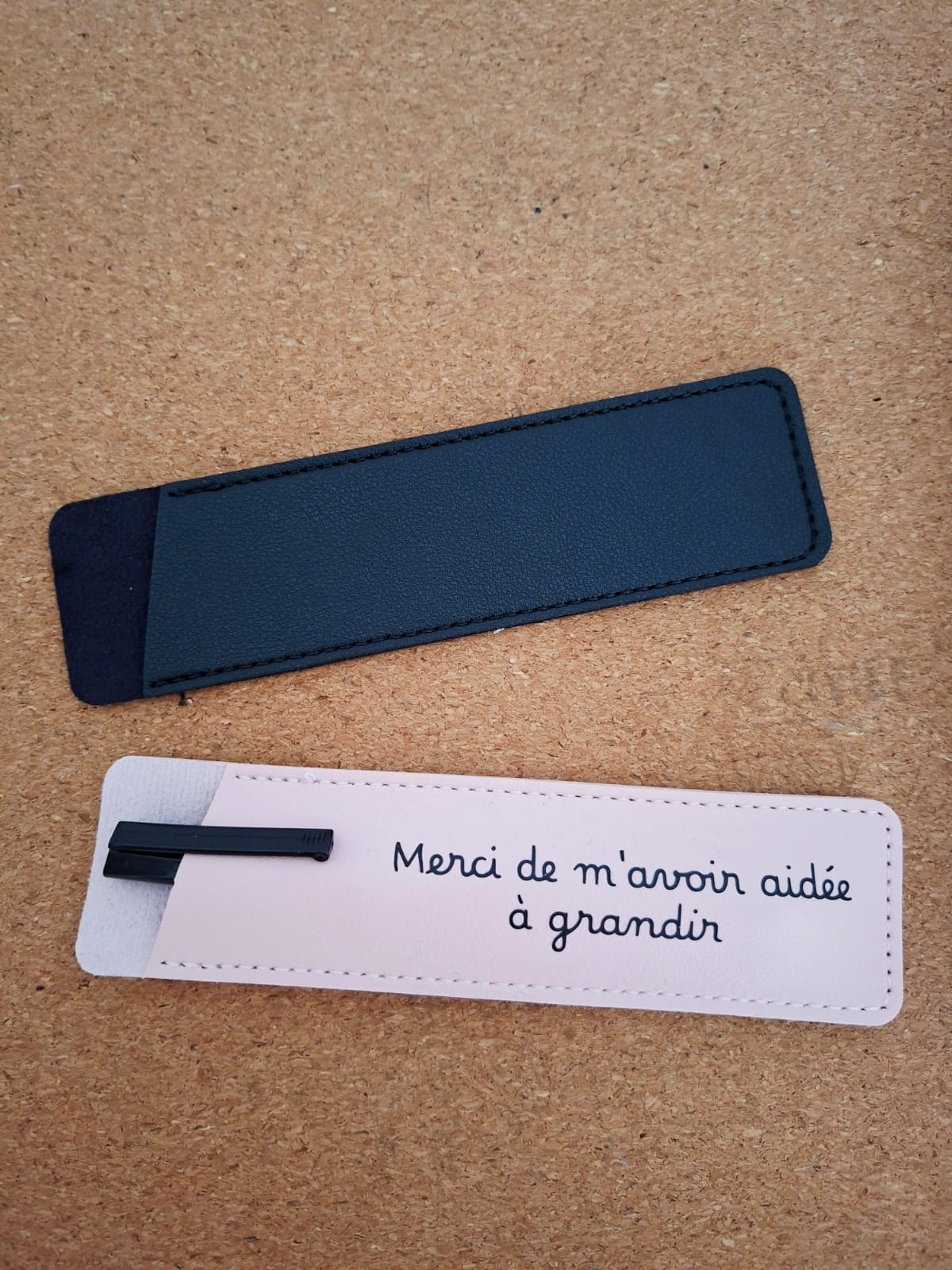 Etui à stylo Merci