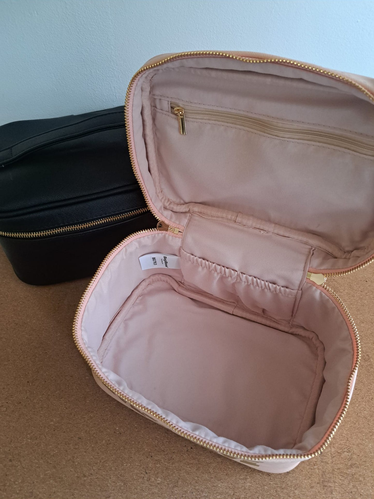 Trousse de toilette effet cuir à personnaliser