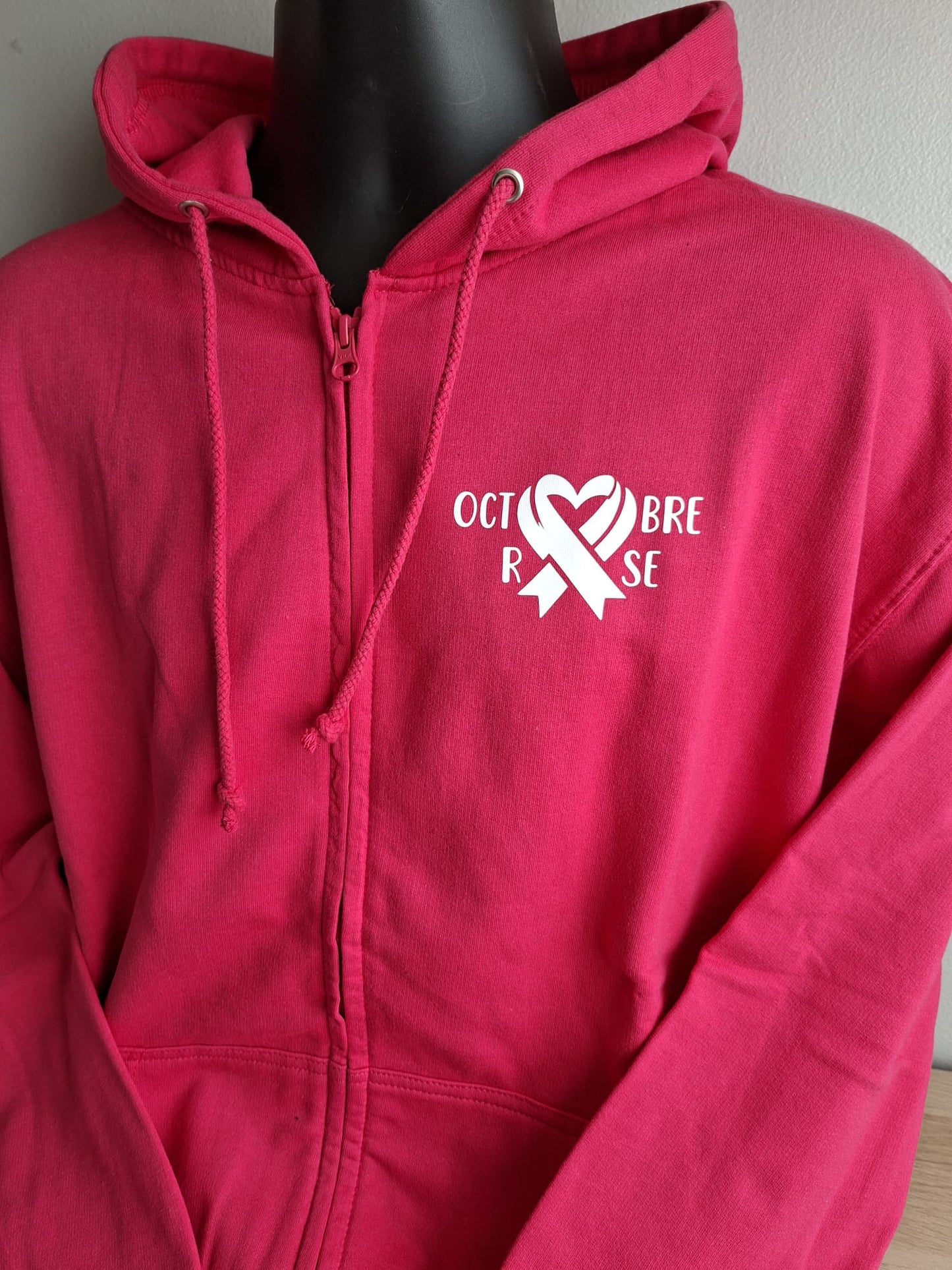 Sweat zippé à capuche Octobre Rose